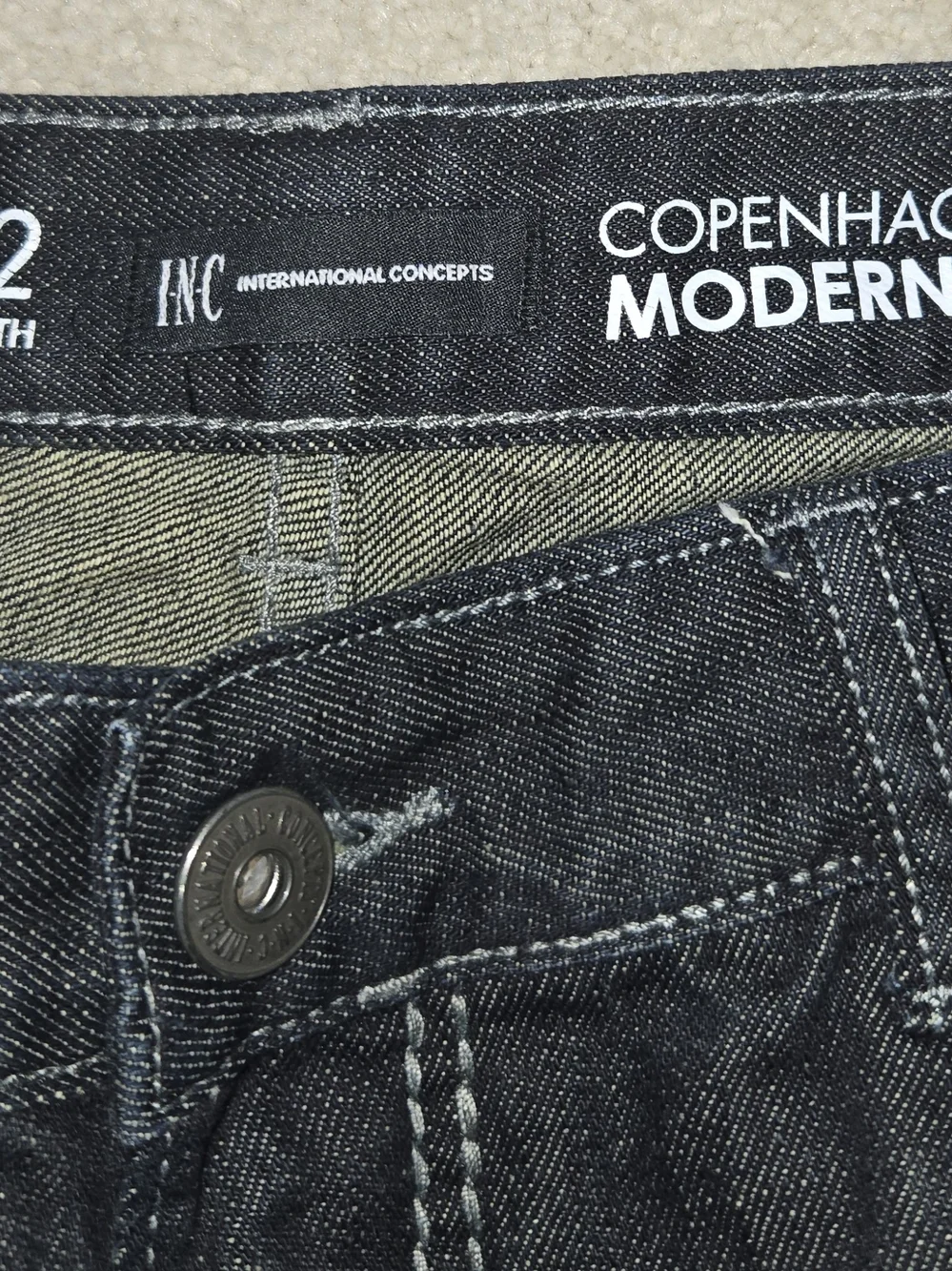 INC International Concepts Denim Jeans with White Stitching Mens 34x32 - Picture 3 of 12